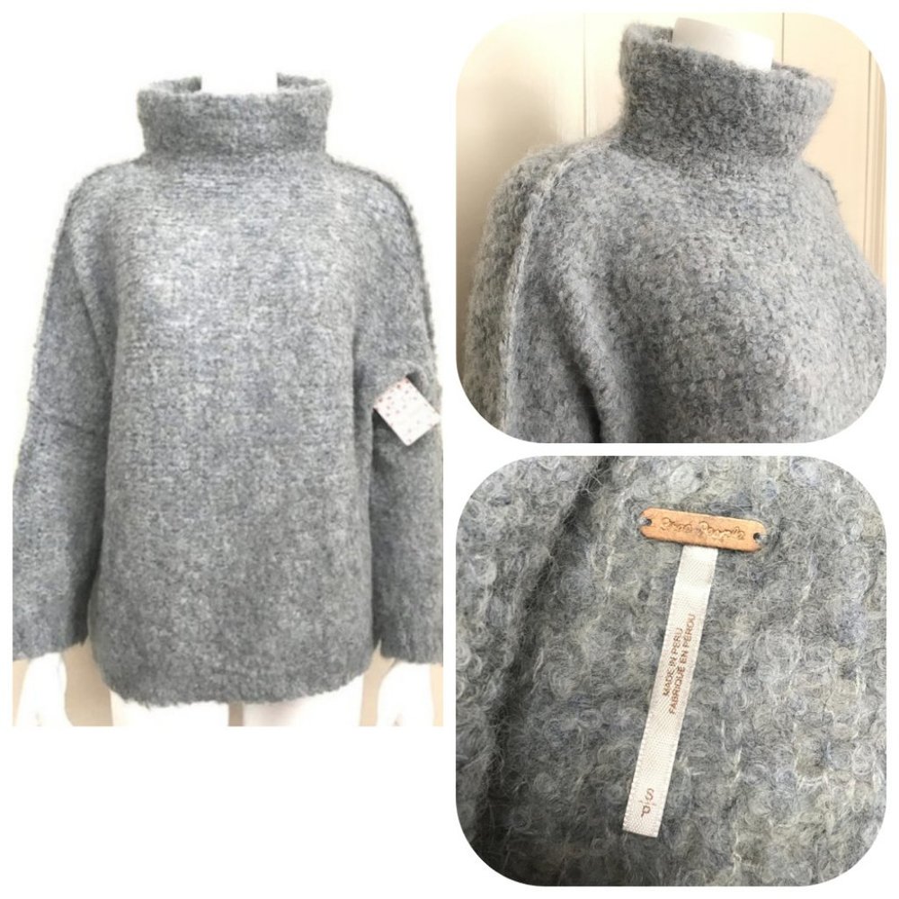 New Free People Cropped oversized high neck boucle chunky knit Sweater P/S